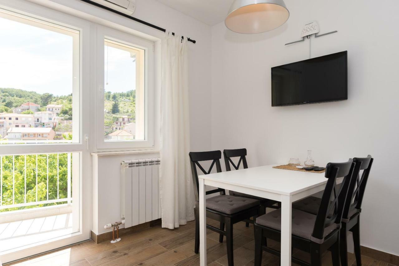 Apartments Ivan Zaton Zaton  Kültér fotó